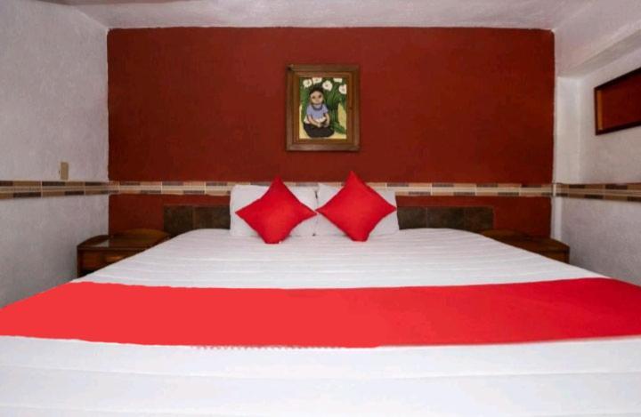 Hotel Real Cortes Mineral del Monte Exterior photo