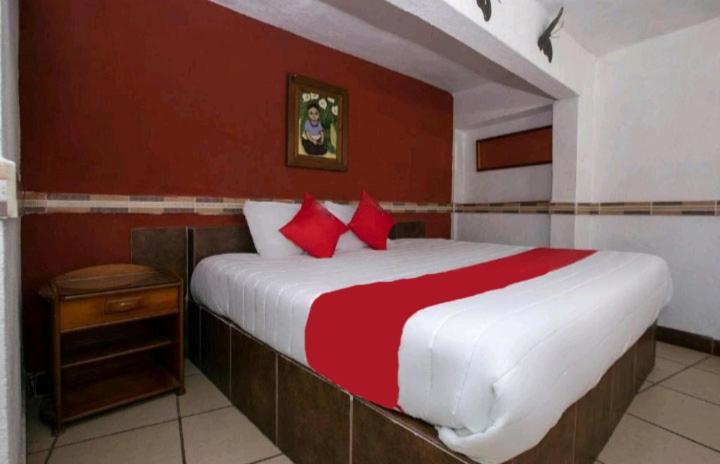 Hotel Real Cortes Mineral del Monte Exterior photo