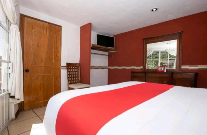 Hotel Real Cortes Mineral del Monte Exterior photo